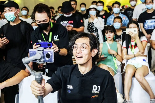 DƬ5.jpg